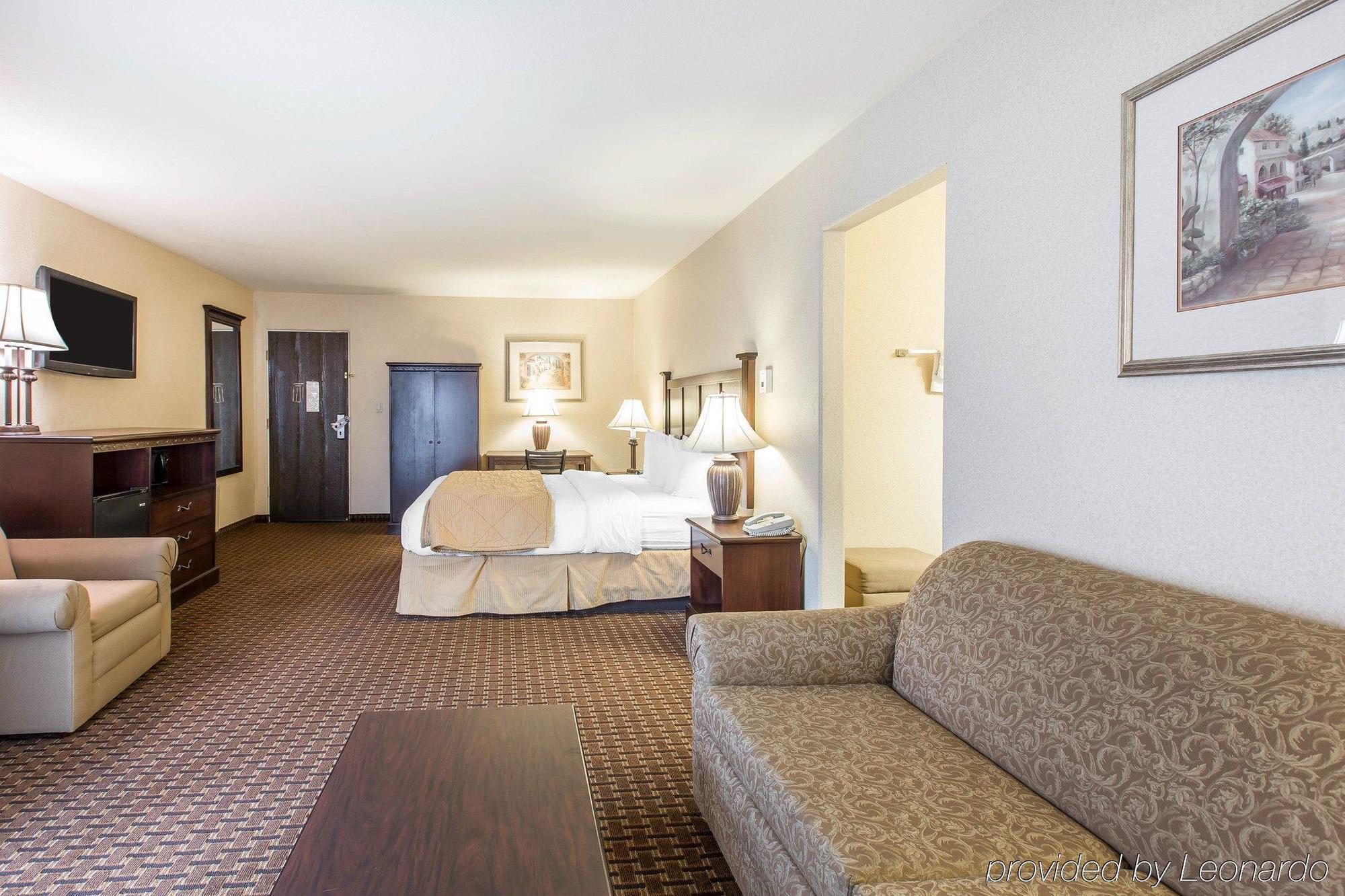 Quality Inn Fallbrook I-15 Экстерьер фото